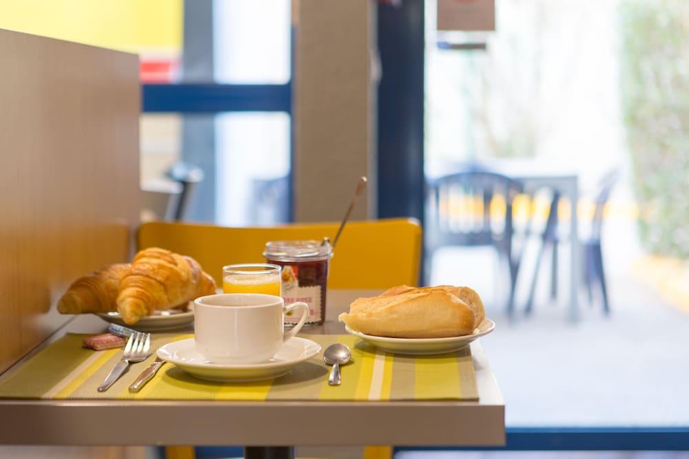 B&B Hotel Toulon La Seyne Sur Mer Экстерьер фото